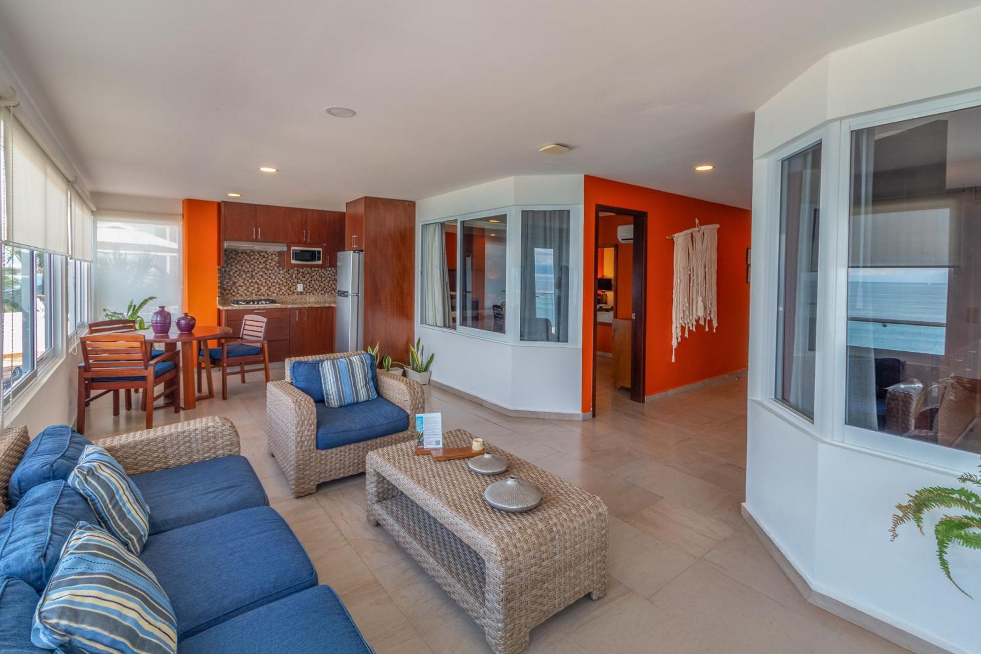 The Paramar Beachfront Boutique Hotel With Breakfast Included - Downtown Malecon Puerto Vallarta Zimmer foto