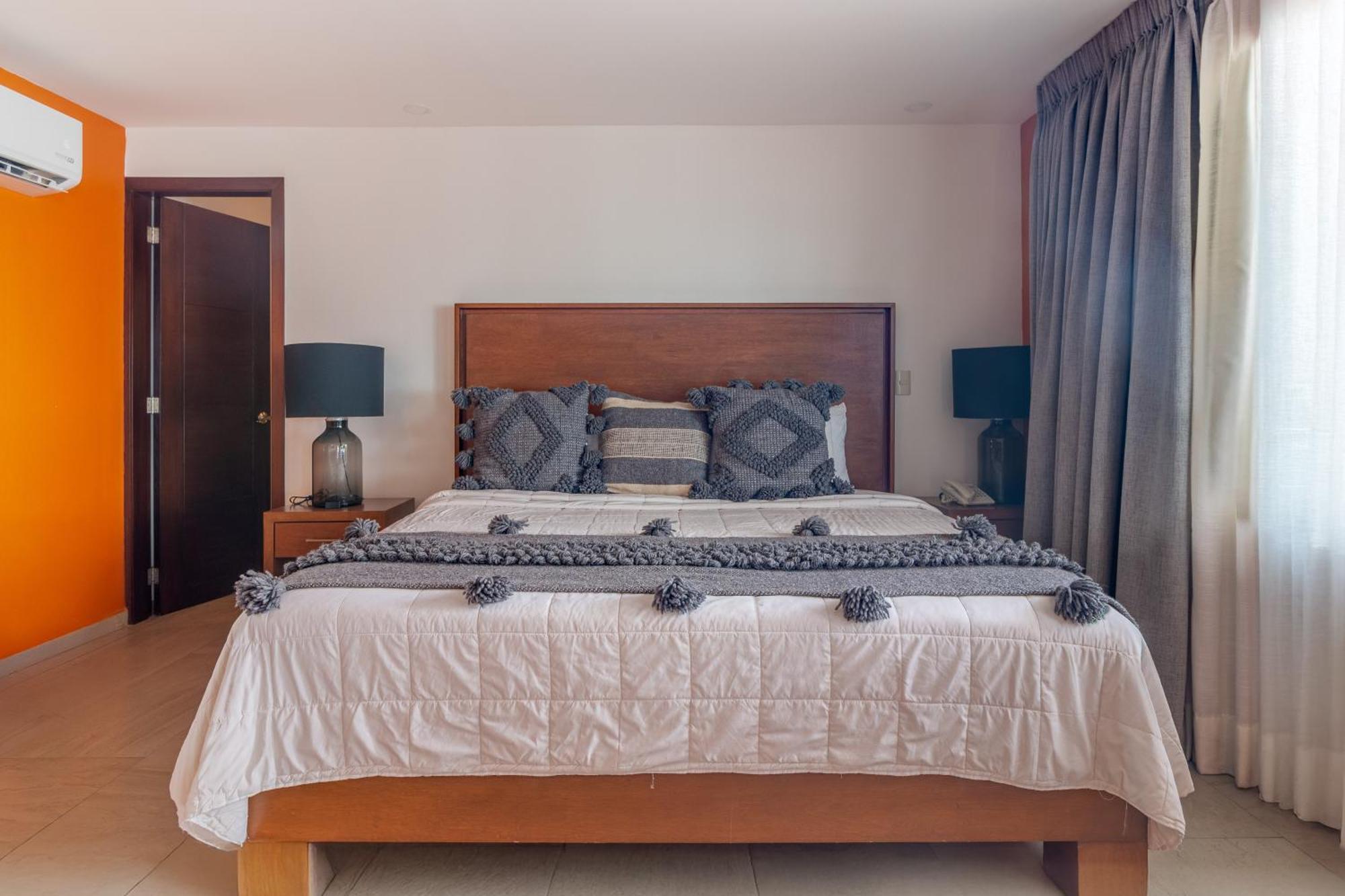 The Paramar Beachfront Boutique Hotel With Breakfast Included - Downtown Malecon Puerto Vallarta Zimmer foto